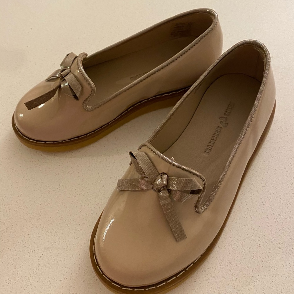 Petits Marcheurs Nude slip on shoes SZ9